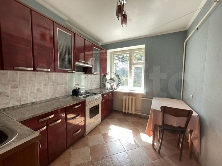 2-к. квартира, 49 м², 5/5 эт.