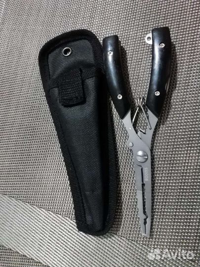 Рыболовные плоскогубцы