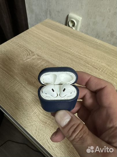 Airpods 2