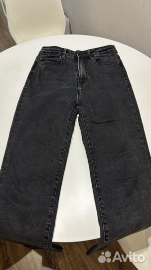 Джинсы stradivarius mom slim 38