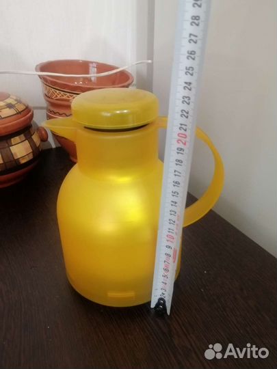 Термос 1 л новый