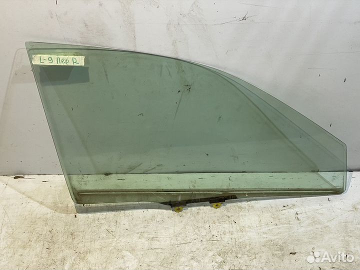 Mitsubishi lancer 9 Переднее правое стекло