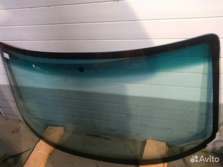 Лобовое стекло на Skoda rapid