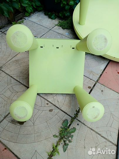 Стол со стульчиком Маммут Икея