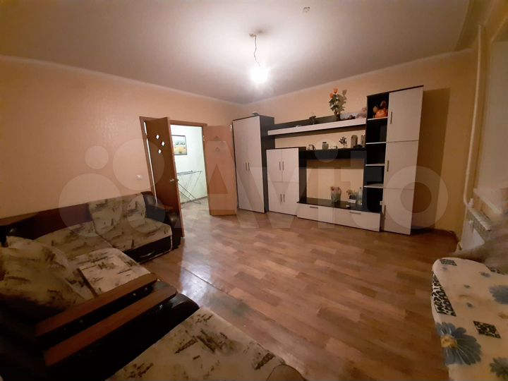 3-к. квартира, 85 м², 3/16 эт.