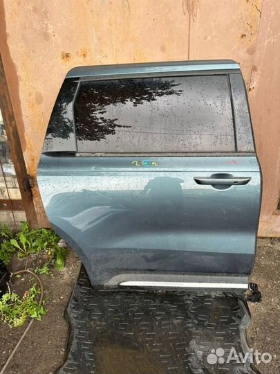 Дверь задняя правая Kia Carnival 4 KA4 3.5 G6DT