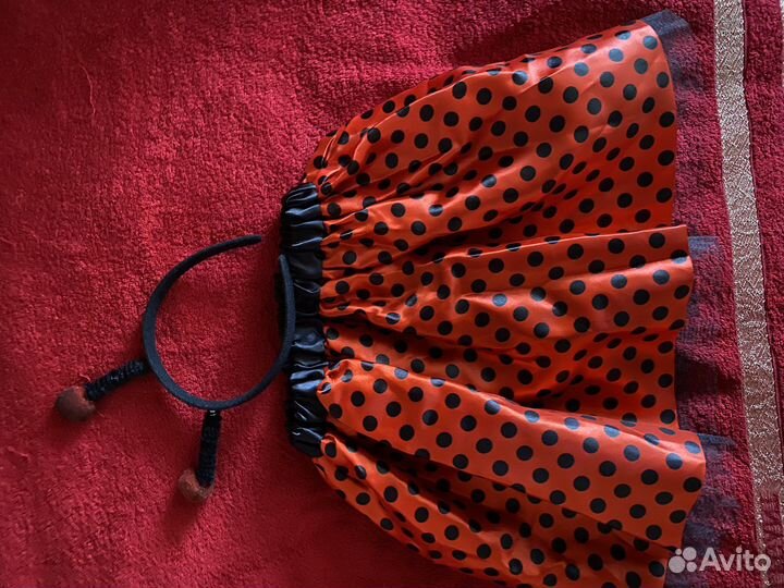 Карнавальные костюмы ежик медведь бетмен и др