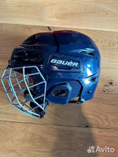 Хоккейный шлем с решеткой Bauer