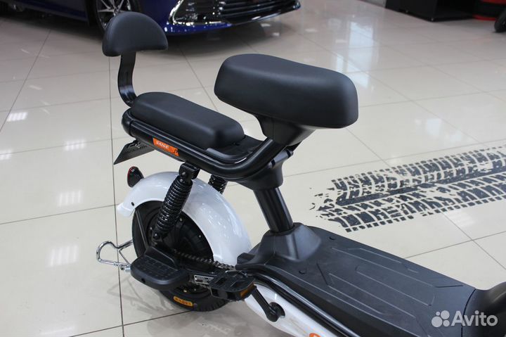 Электроскутер Regulmoto saige 350W 48V12AH