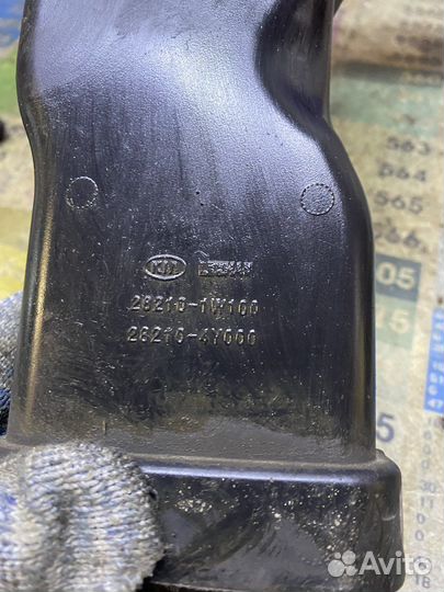 Патрубок воздушного фильтра kia rio3 2011-2017