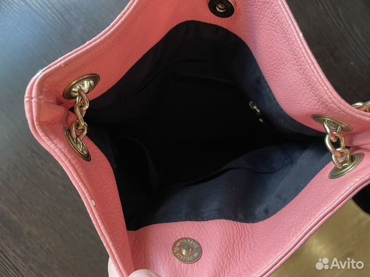 Сумка женска Bcbgeneration розовая на цепочке