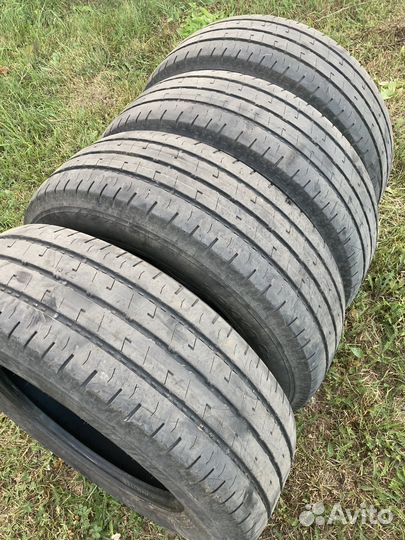 Nokian Tyres Hakka C2 195/70 R15C 104R