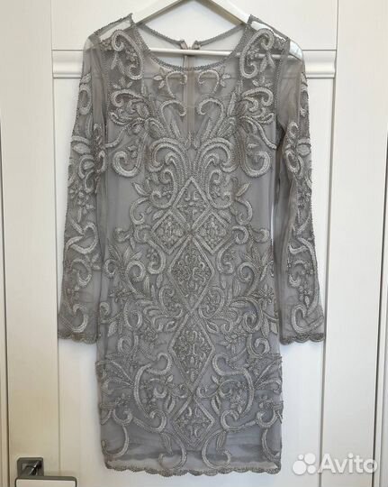 Вечернее платье