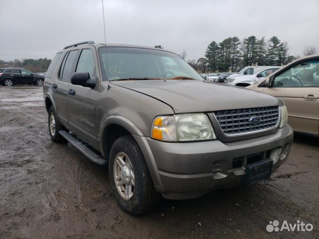 В разборе Ford Explorer 3