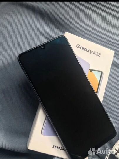 Samsung Galaxy A32, 4/64 ГБ