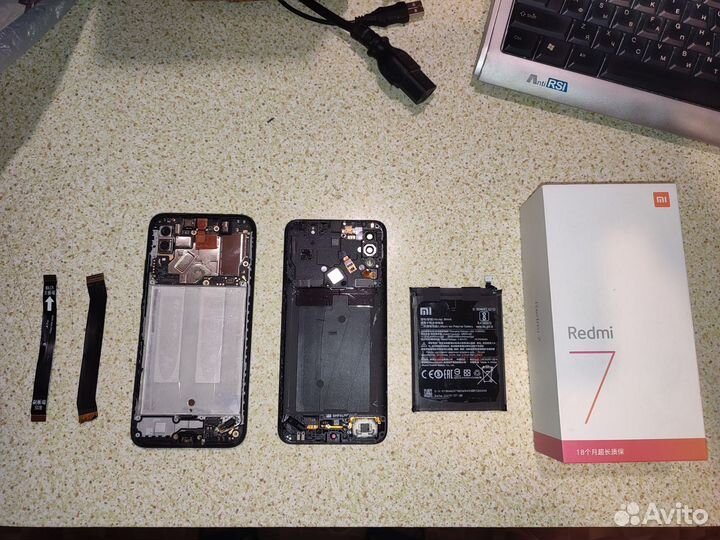 Xiaomi Redmi 7, 3/32 ГБ