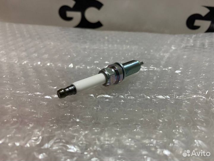 Свечи зажигания Рено Дастер H4M / 224011561R