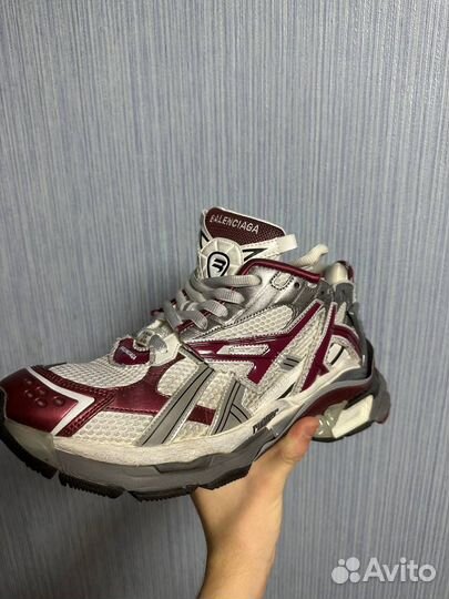 Кроссовки Balenciaga Runner