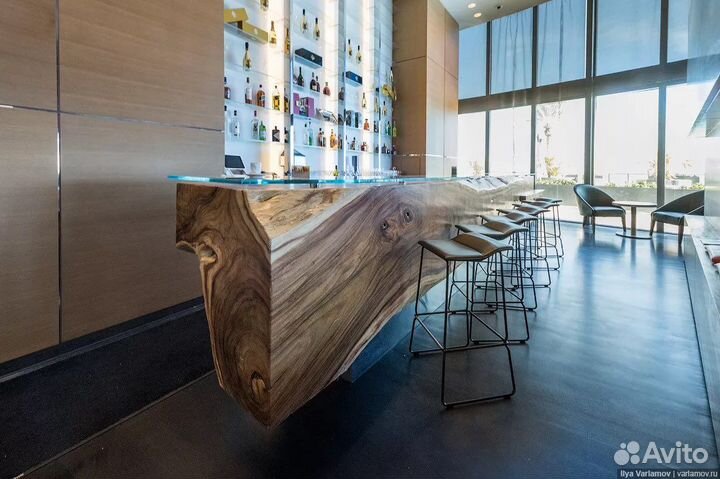 Стол река. Каминная балка или барная стойка