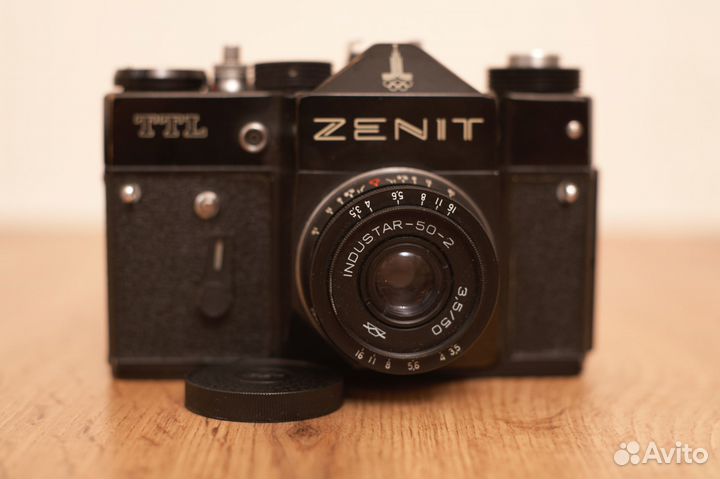 Фотоаппарат Зенит TTL + Индустар 50-2
