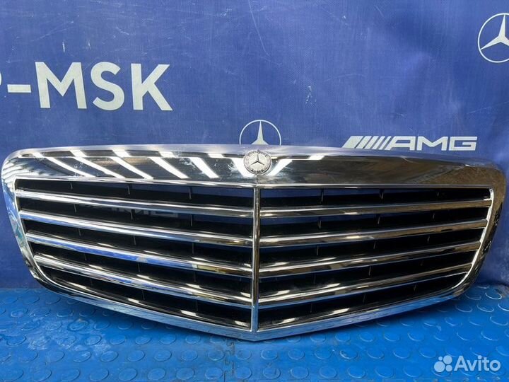 Решетка радиатора Mercedes-Benz S500 W221 273.961