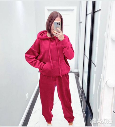 Костюм женский