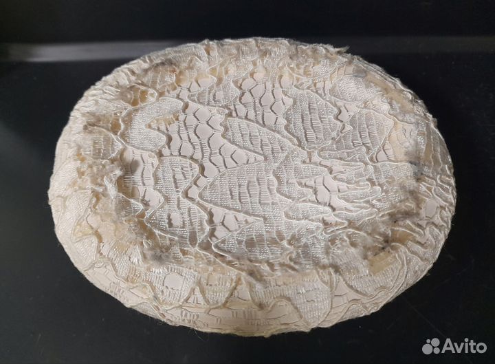 Шкатулка овальная, керамика кружево