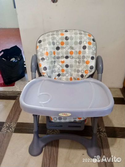 Стул для кормления