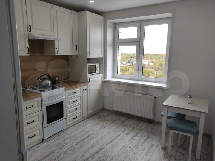 1-к. квартира, 33 м², 10/10 эт.