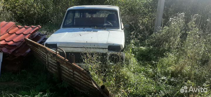 ВАЗ 2107 1.6 МТ, 1999, битый, 125 000 км