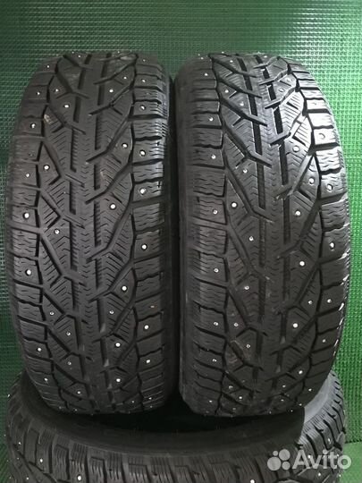 Tigar SUV Ice 215/60 R17 100T