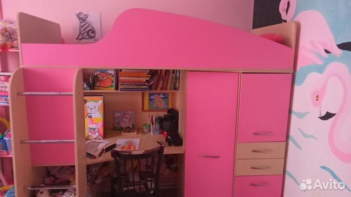 Кровать-чердак в хорошем состоянии