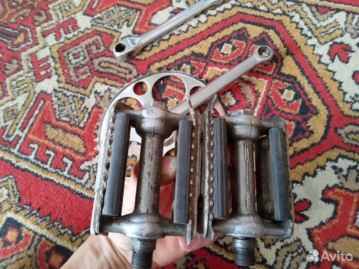 Система хвз и педали для велосипеда