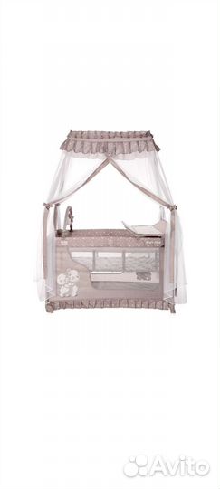 Складная кроватка с пеленальным столиком