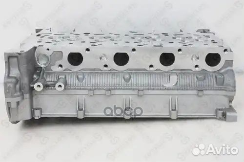 Головка блока цилиндров 1433147 Ford Transit