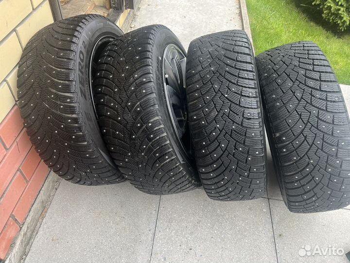 Pirelli Ice Zero 2 18/45 R18 98