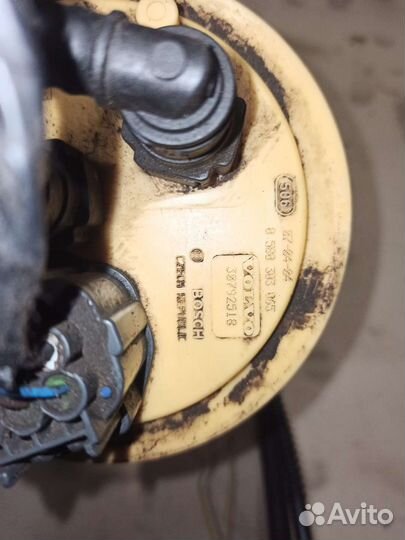 Насос топливный Volvo XC70 0580303065