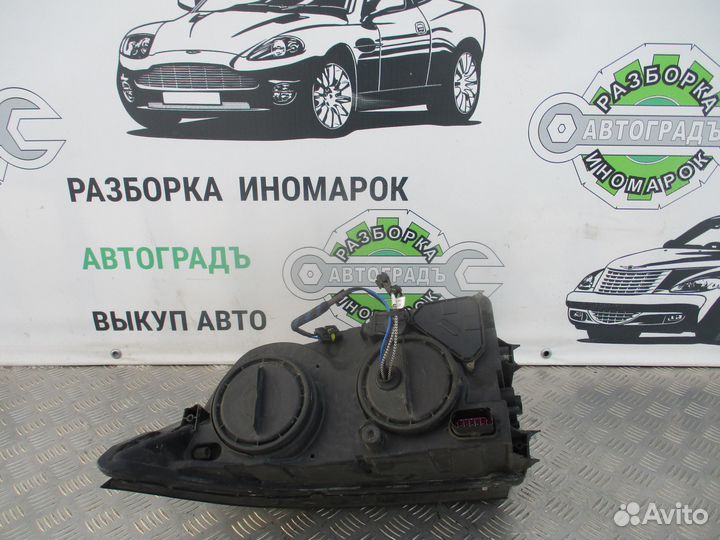 Фара левая Volkswagen Crafter 2011г