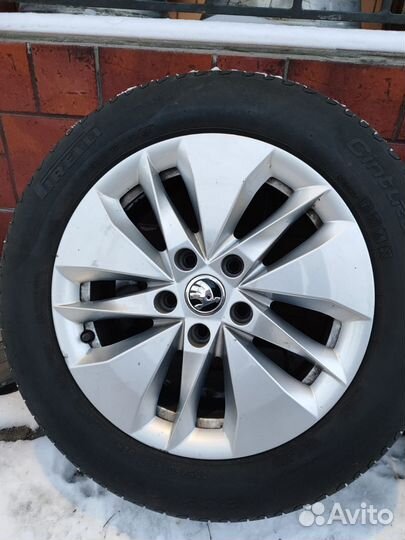 Оригинальный комплект Skoda,Volkswagen R16 205/60