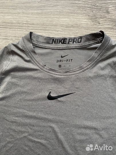 Футболка nike pro