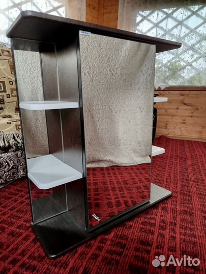 Раковина в ванную с тумбой и зеркалом