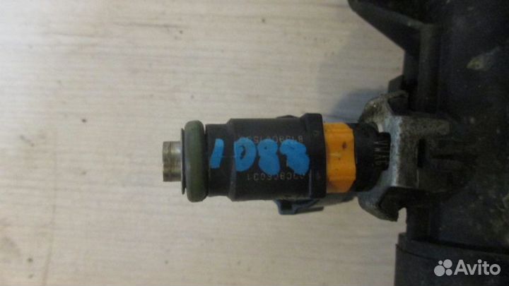 Форсунка инжекторная электрическая Skoda Roomster