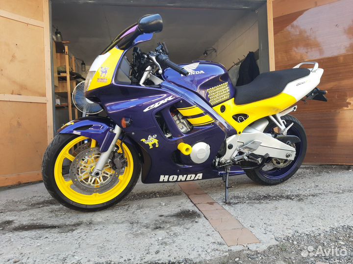 Honda cbr 600f3