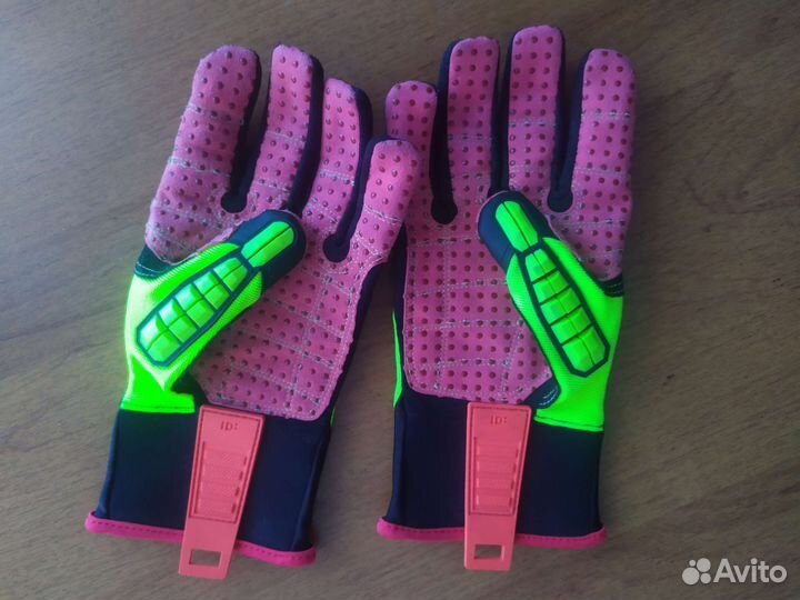 Перчатки противоударные