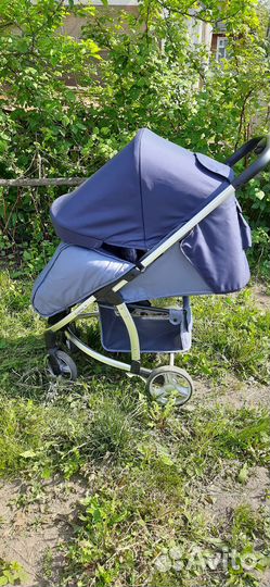 Прогулочная коляска новая