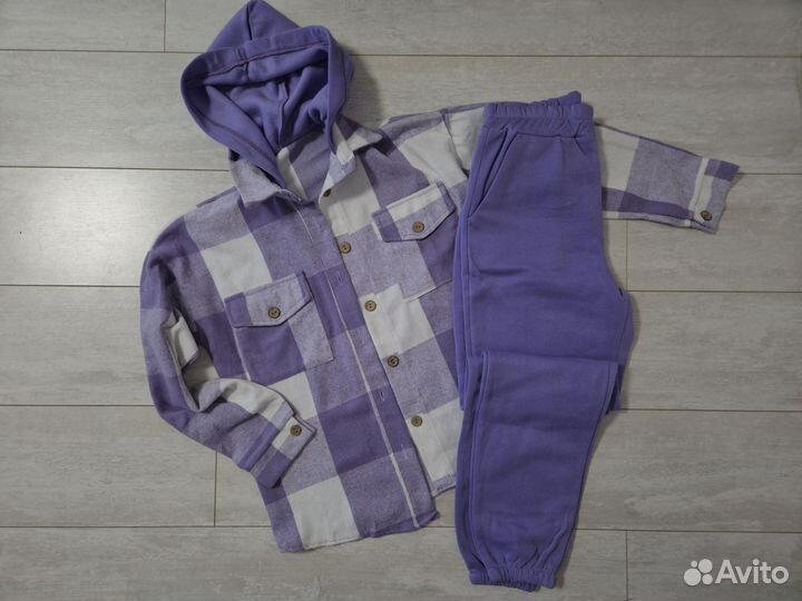 Костюм женский