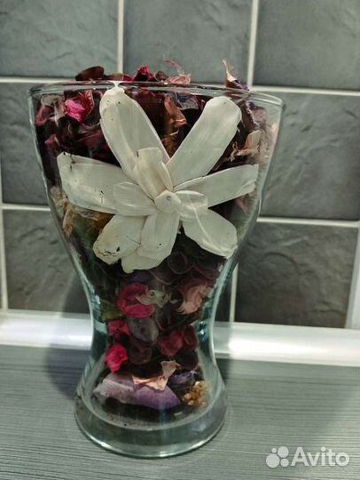 Ваза и сухоцветы IKEA