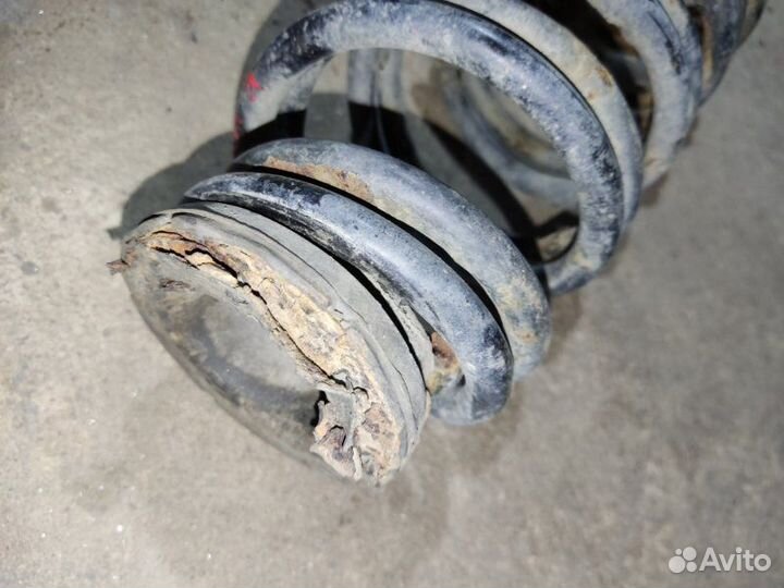 Пружины задние Volkswagen Golf 4 хетчбек 1.4 2002