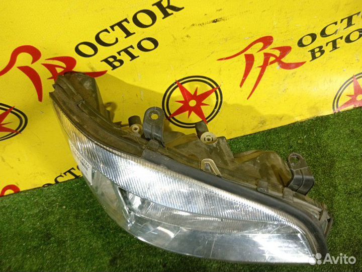 Фара передняя правая Subaru Traviq XM220 Z22SE