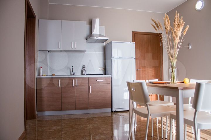 Гостиница, 1350 м²